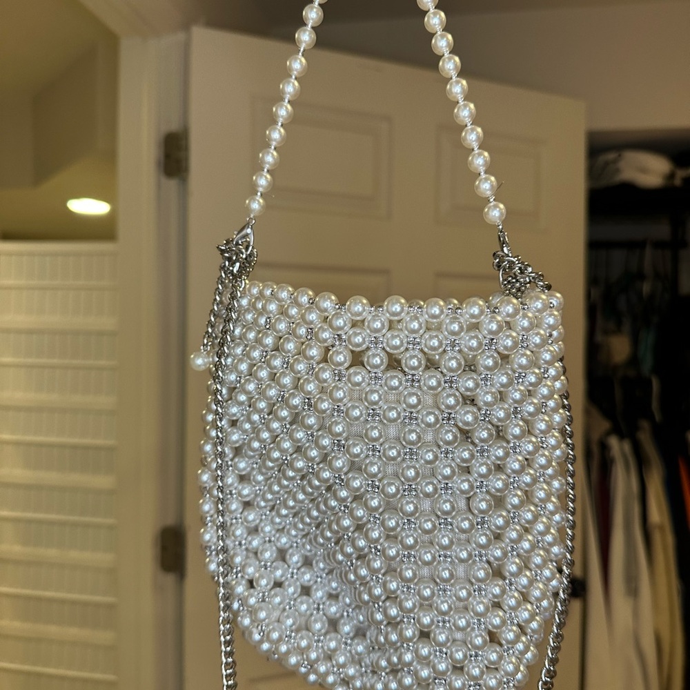 Zara Elegant Pearl Beaded Handbag